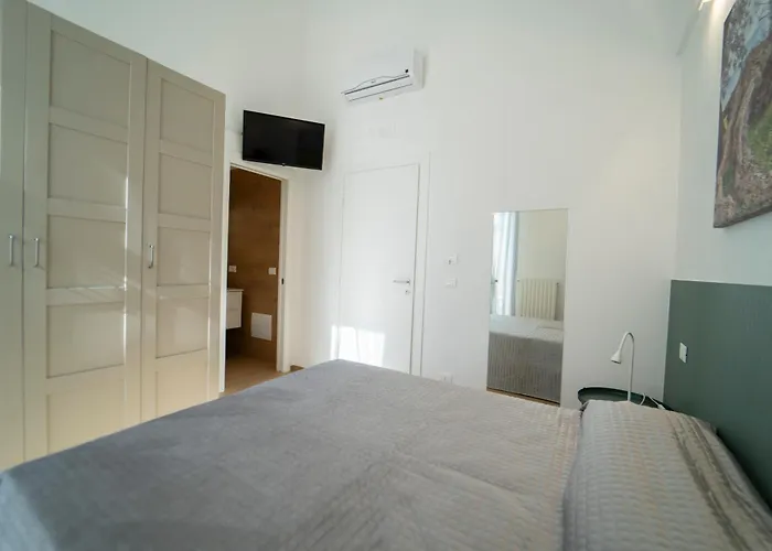 Le Stanze Di Ambra Guest house 3*