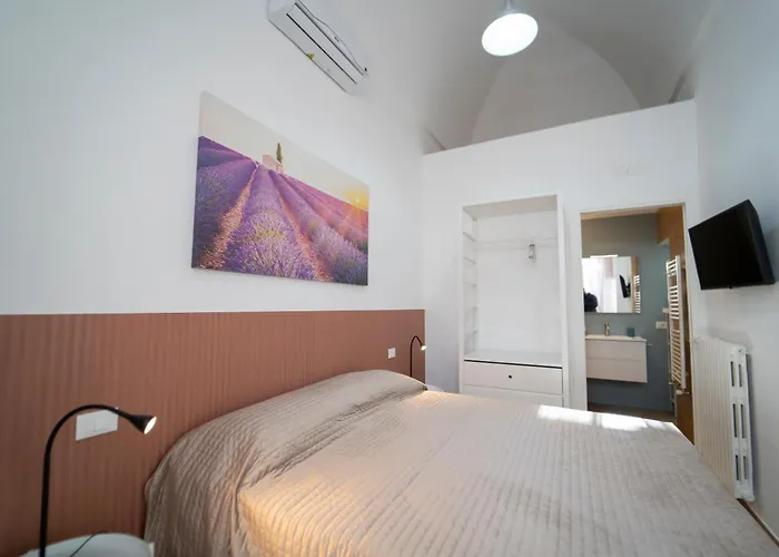 Гостевой дом Le Stanze Di Ambra Монополи